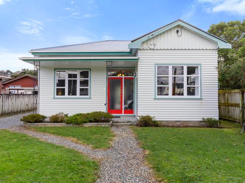 11 Connolly Street, Boulcott