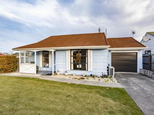 4 Amberley Beach Road, Amberley
