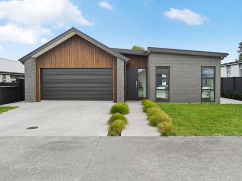 21 Te Au Rere Crescent, Cambridge