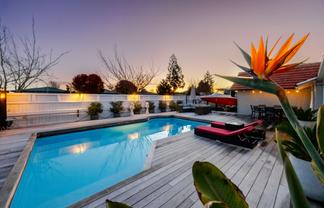 600 Park Road North, Parkvale