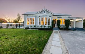 600 Park Road North, Parkvale