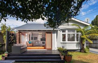 40 Harlston Road, Mount Albert