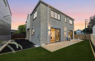 72A Sycamore Drive, Sunnynook