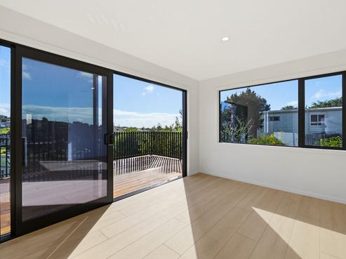 8A Cedar Terrace, Stanmore Bay