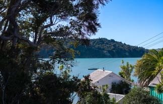 49 Government Road, Raglan