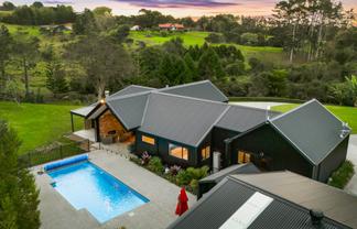 275 Rimmer Road, Helensville
