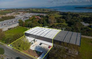 Brand New High-Stud Unit - Drive-Through Access