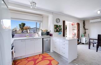 3 Kenney Crescent, Fairfield