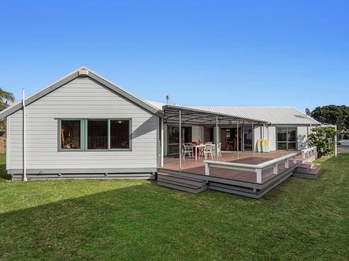 96A Ocean Road, Ohope