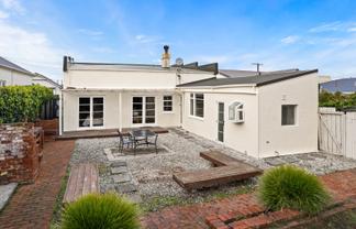 30 Larkworthy Street, Saint Kilda