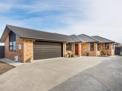 12 Lorenzo Place, Kelvin Grove