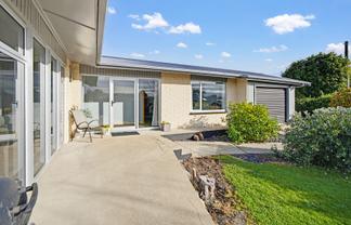 48 Charles Street, Weston