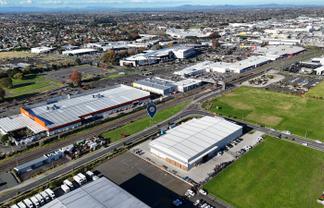 Lease Land or Build to Suit