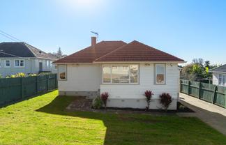 13 Ngarimu Road, Panmure