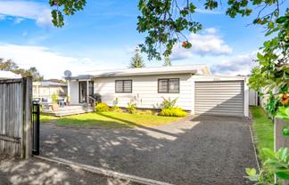 215b Casement Road, Whangamata