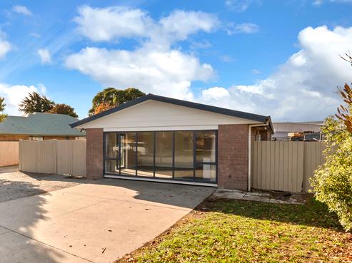 9 Harvard Avenue, Hornby