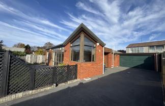 17A Wittys Road, Avonhead