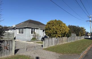 30 Broadway Street, Martinborough