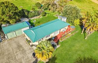 2257 South Head Road, Helensville
