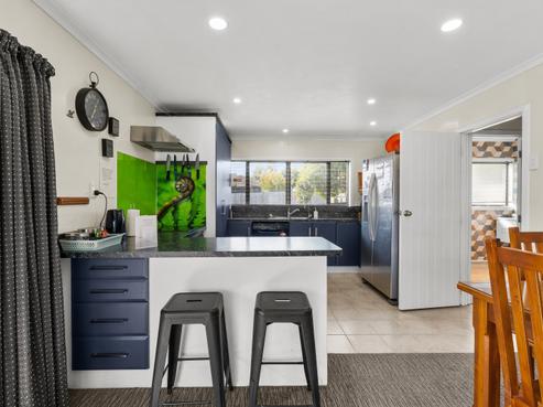 6 Rinaha Place, Koutu