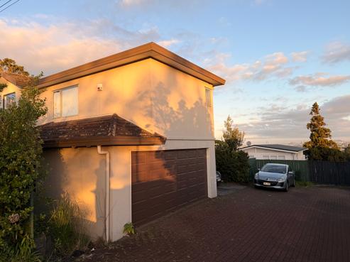 2/227 Sunset Road, Sunnynook