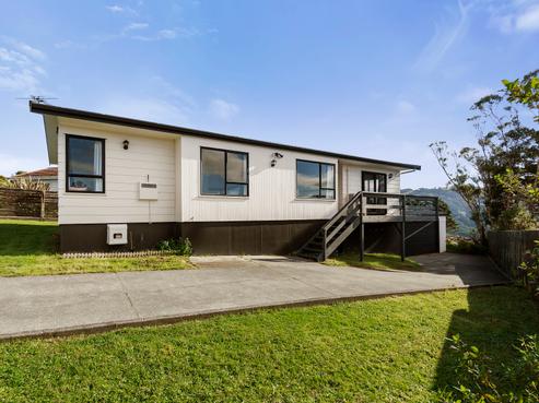 23 Jasmine Grove, Maungaraki