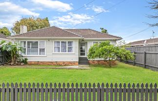 64 Friedlanders Road, Manurewa