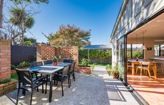 7 Rodney Grove, Paraparaumu