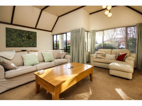 1/50 Short Street, Ashburton