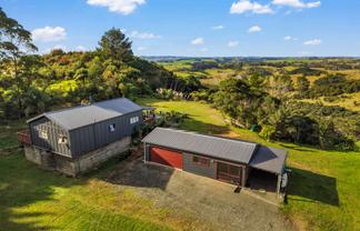 129 McLeod Road, Helensville