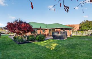 16c William Donald Drive, Masterton