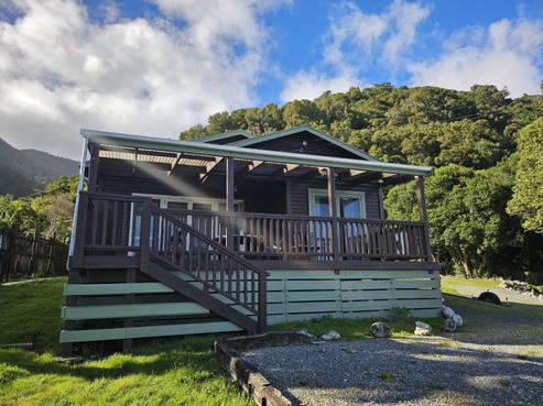 2796 Coast Road, Barrytown