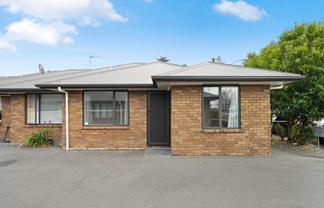 1/240 Old Farm Road, Hillcrest