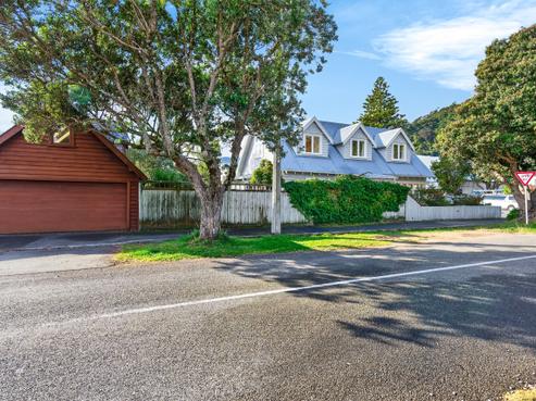 44 Oroua Street, Eastbourne
