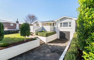82 Grange Road, Otumoetai