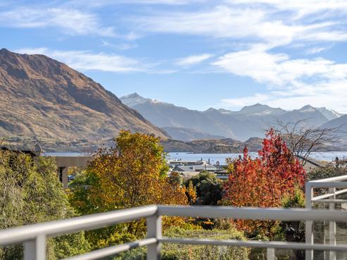201/29 Warren Street, Wanaka