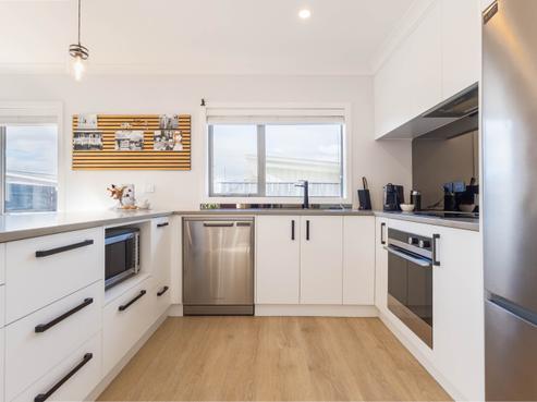 19B Francis Road, Paraparaumu Beach
