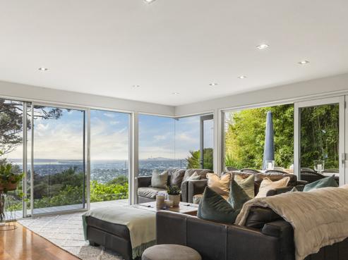 88 Scenic Drive, Titirangi