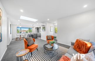 19B Brooker Grove, Newlands