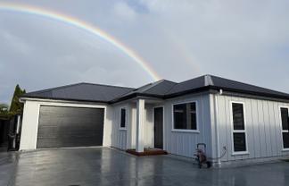 Hawkes Bay - Address withheld