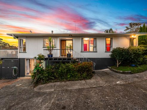 437 Don Buck Road, Massey