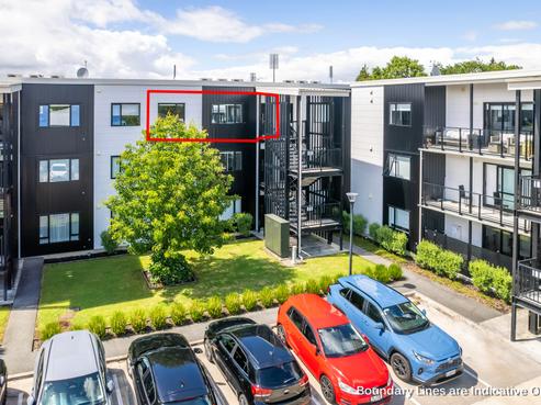 206/17 Vialou Street, Hamilton Central