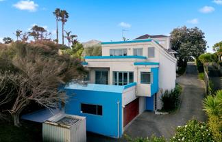 2/38 Gulf View Road, Murrays Bay