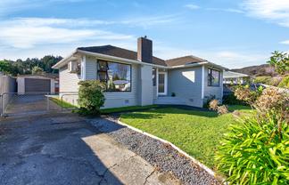 18 Richard Grove, Stokes Valley
