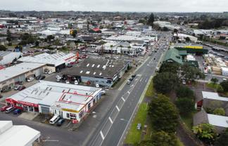 High-exposure retail on Manukau Road