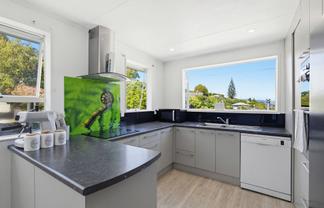 93 Tosswill Road, Tahunanui