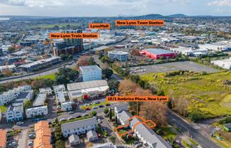  12/1 Ambrico Place, New Lynn
