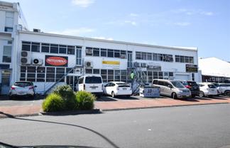 Flexible Commercial Space – Prime Manurewa Location