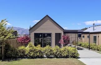 50 Mt Linton Ave, Wanaka