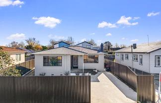 1204 Norfolk Crescent, Mayfair